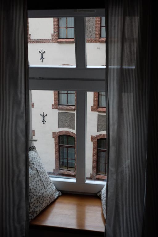 Academus Pub & Guest House Breslavia Esterno foto